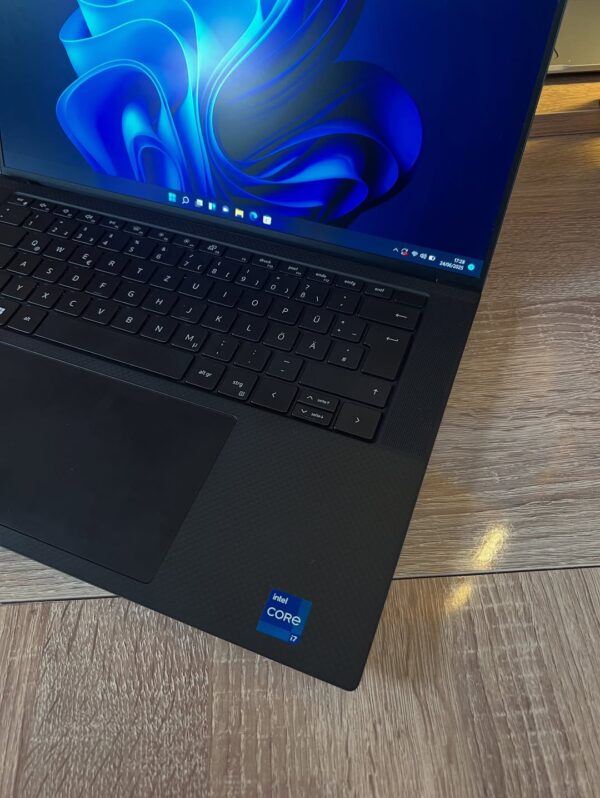 DELL XPS 9530 - Image 6