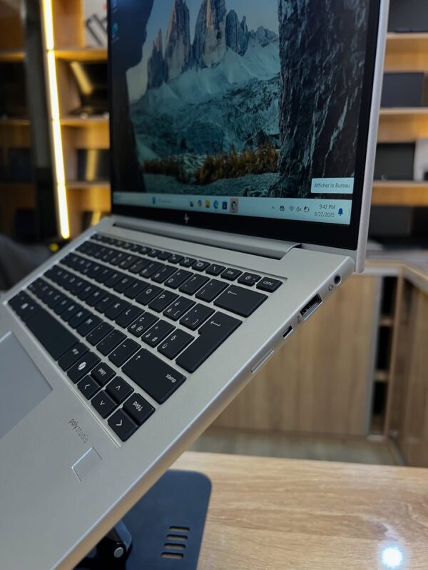 HP ELITEBOOK 840 G11 - Image 3