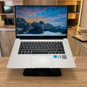 HUAWEI MATEBOOK 15