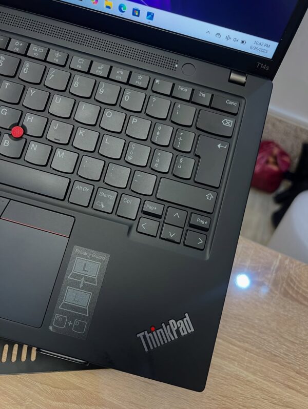 Lenovo Thinkpad T14S - Image 6