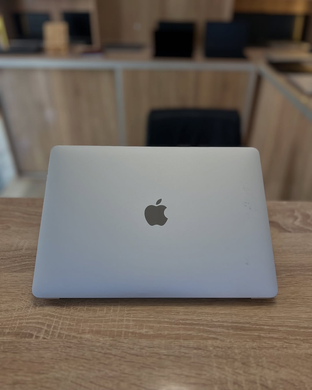 MACBOOK AIR M1 2020 - Image 2