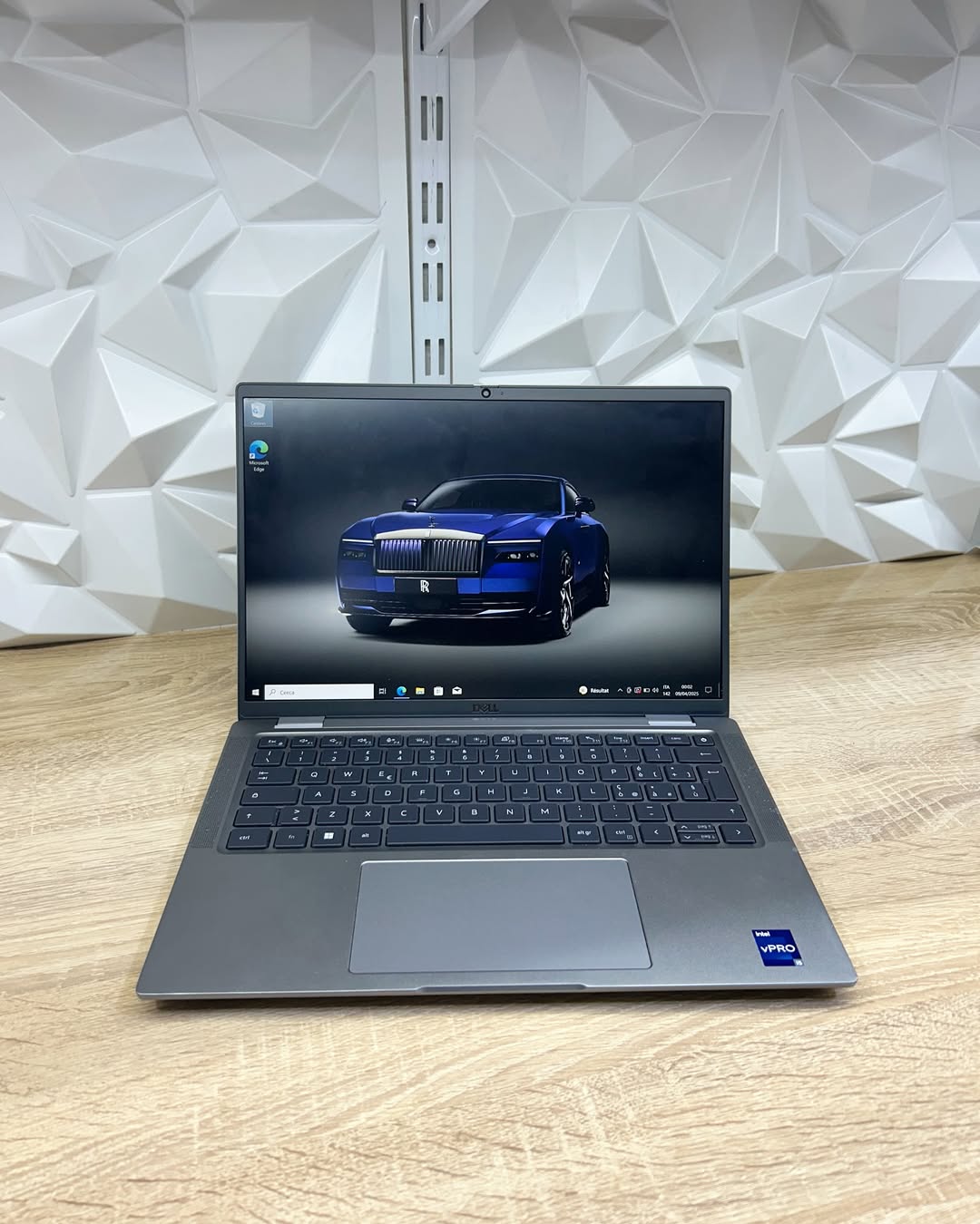 DELL latitude 7440
