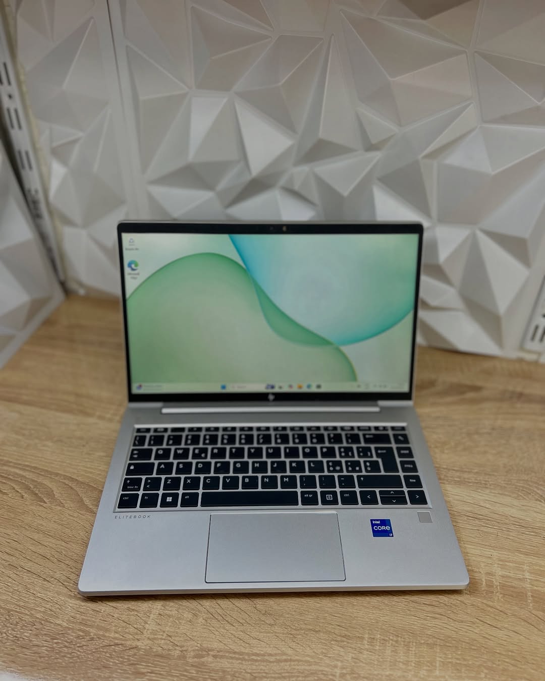 HP ELITEBOOK G9