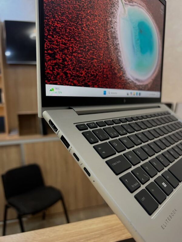 HP ELITEBOOK 840 G10 - Image 4