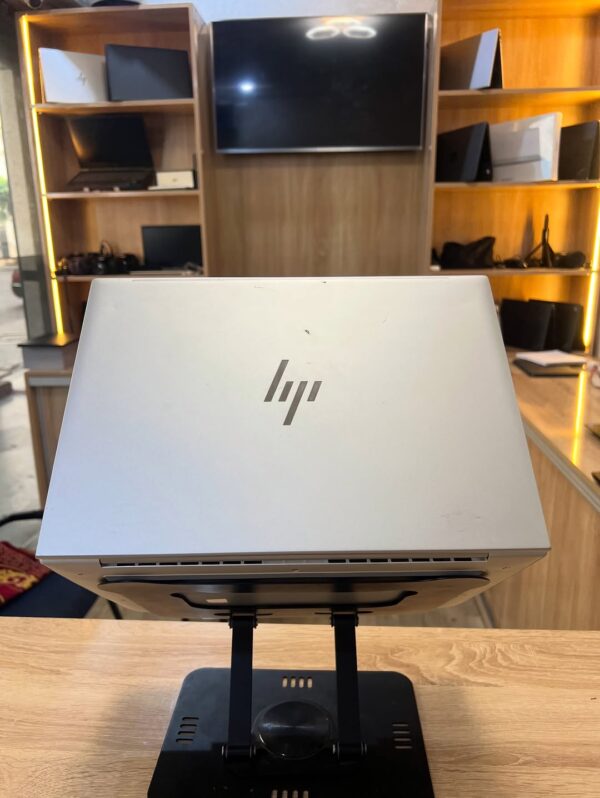 HP ELITEBOOK 840 G10 - Image 6