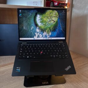 LENOVO THINKPAD X13 Yoga