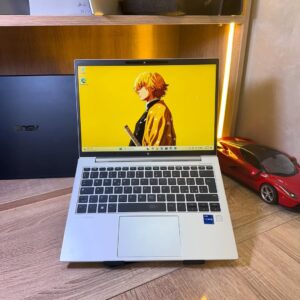 HP ELITEBOOK 830 G10