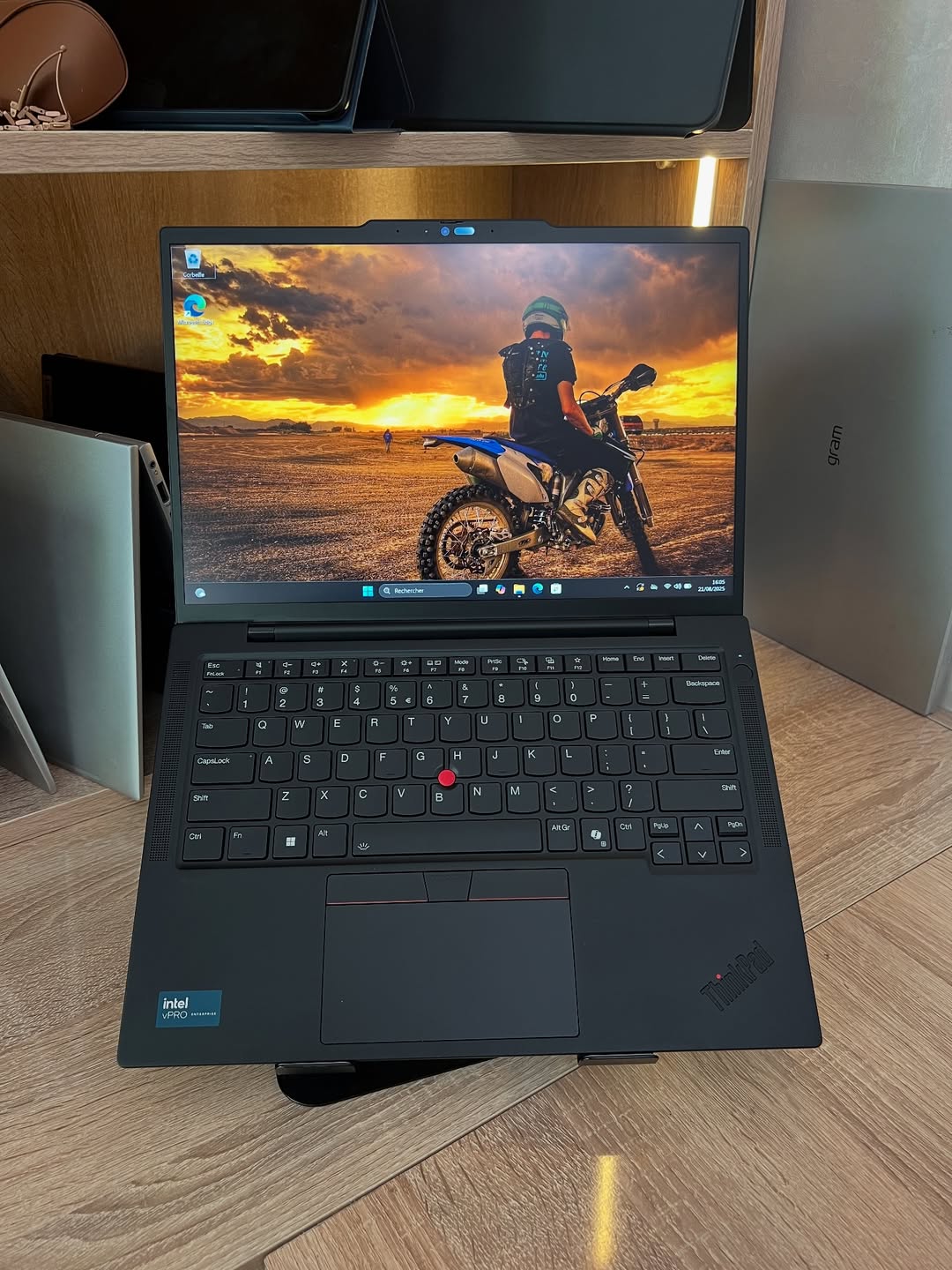LENOVO Thinkpad T14S