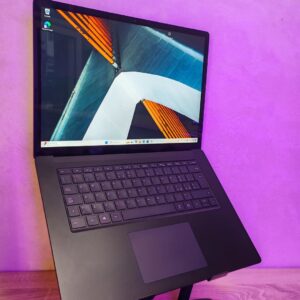 Microsoft surface Laptop 4