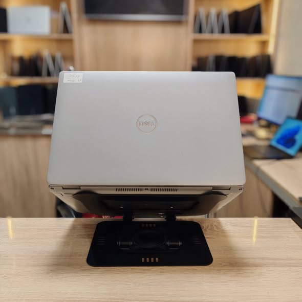 DELL LATITUDE 5430 - Image 2